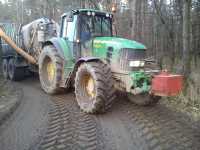 John Deere 7430