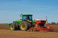 John Deere 8220+ Kverneland Accord NGS 401