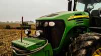 John Deere 7920