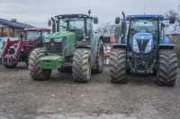 John Deere 6210R