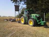 John Deere 6170R + głęboszo-talerzówka