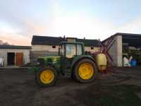 John Deere 6220 + Hardi