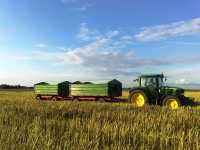 John Deere 6430