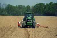 John Deere 6830 & Kuhn