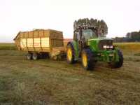 John Deere 6520