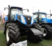 New Holland T8.300