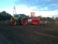 Claas Axion 820, Horsch Pronto 4DC