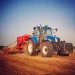 NH T6070PC+Vaderstad spirit 400s