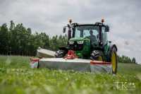 John Deere 6105R + 2x Kuhn