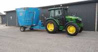 John Deere 5075 E