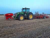 John Deere 7830