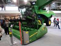 John Deere S680i