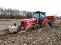 Massey Ferguson 6480 & Lely Centerliner