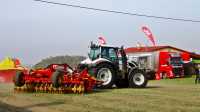 Valtra T234 + Vaderstad Carrier X425