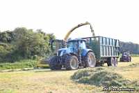 New Holland T7030