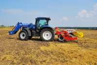 New Holland T6030 Delta+Pottinger Terradisc 3001