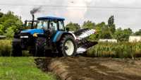 New Holland TM190