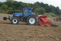 New Holland T7030 AC + Horsch Express 3TD