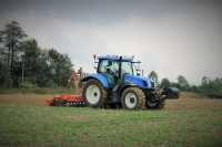 New Holland T6.155 + agregat talerzowy Grano System