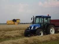 New Holland T4020 Deluxe