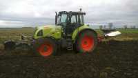 Claas Arion 640