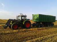 Claas Arion 640 + naczepa