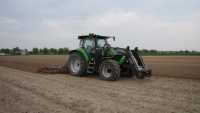 Deutz Fahr K110 + Stoll robust FZ30+ + Frost 4,2m