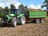 Deutz-Fahr Agrotron M650 i Pronar PT 512