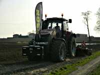 Case Magnum 370 CVX + Horsch Terrano 4FX