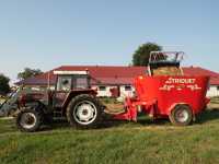 Zetor 9245 + Trioliet Solomix 2 1000