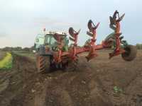 Fendt 716 + Kverneland ED100