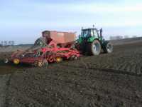 Deutz Fahr Agrotron M650 i Vaderstad Spirit 400 next