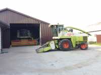 Claas Jaguar 690 & Claas Tucano 320