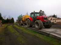 Massey Ferguson 7624 i Zunhammer 19500