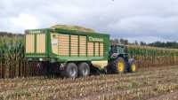 John Deere 6195M i Krone MX370GD