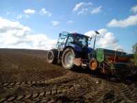 Amazone D9 Super + Kuhn